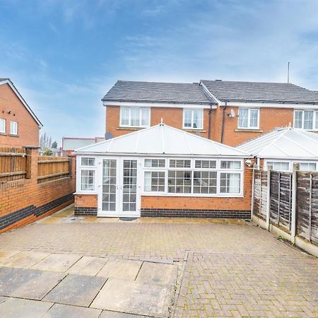 Villa Contractors/Large Groups - House Birmingham Exterior foto